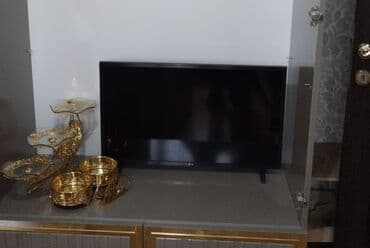 samsung c 2: LG LED televizor - Ekran ölçüsü: təxminən 32–40 düym (şəkilə əsasən — 1