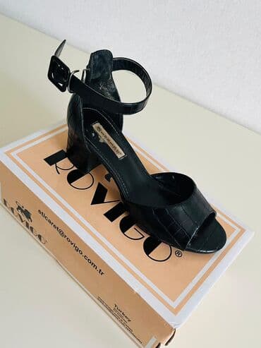 Ölçü: 39, rəng - Qara, İşlənmiş