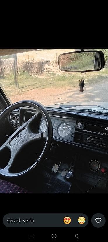 kon traktor: VAZ (LADA) 2107: 0.3 l | 1993 il 180 km Sedan — 4
