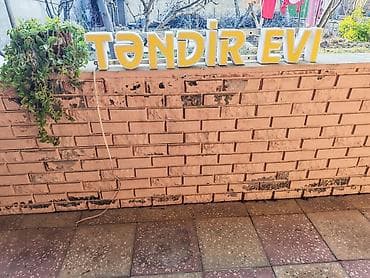 gezen ev: Tendir evi işiqli reklam. uzunu 1 mt hun 15 sm Qiymet 90 azn Unvan — 1