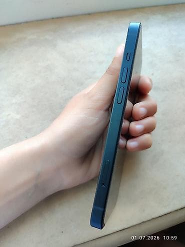 IPhone 13, 128 GB, Midnight, Face ID — 6