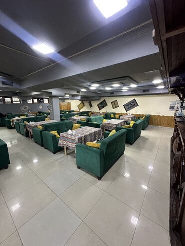 Ofisiant tələb olunur, Kafe, Gündəlik ödəniş, 18-29 yaş