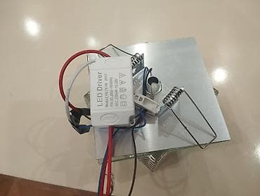 Led spot işıqlar satılır, işlənmişdir, 4 ədəddir. Çox yaxşı işıq verir — 9