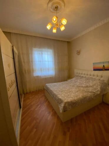 qaracuxurda ev: 200 kv. m, 4 otaqlı, Kombi, Kanalizasiya, İşıq — 5