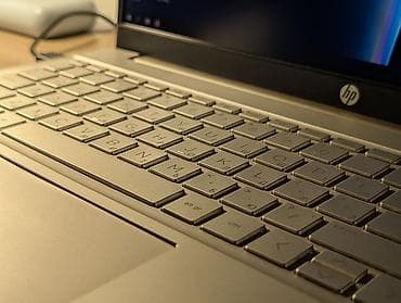 ucuz iphone'lar: HP Pavilion 15 ( eg-0121ur ) i3-1125G4, Intel UHD Graphics 512Gb — 3