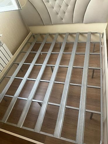 matraslar: Matras ve demır satılır. 120azn.hovsan mıda — 1