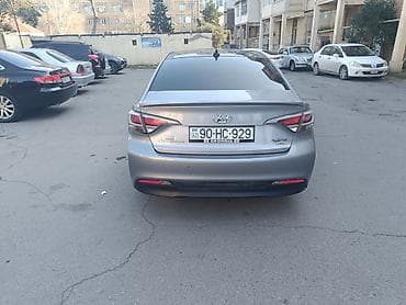 Hyundai Sonata: 2 l | 2015 il Sedan — 4