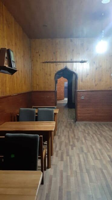 qarayev obyekt: Nərimanov rayonu, Nərimanovda saatın yaxınlığında ümumi sahəsi 250 — 6