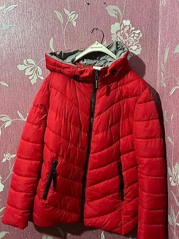 qadin pencek: Qadın qışlıq puf şişmə gödəkçə - Rəng: parlaq qırmızı, iç hissə boz - — 2