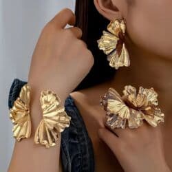 2 razmer lifcik: Bijuteriya Dəst.Rəngi getmir — 1