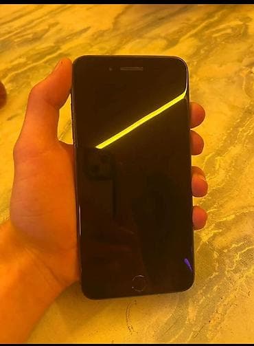 IPhone 8 Plus, 64 GB, Qara, Qırıq