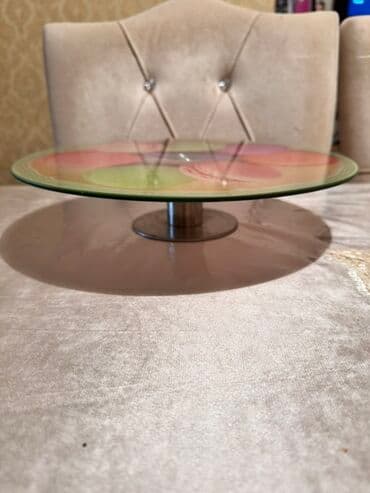 plastik suse: Tort bezemek ucun ölçüsu diametiri 33sm firlanan şüşə ayaqli atliq — 2