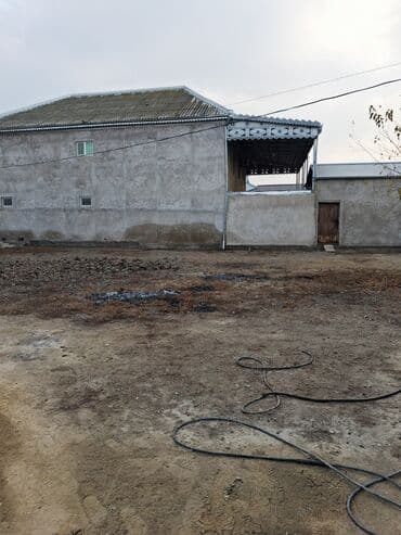 hövsanda bina evi: 4 sot, Tikinti — 1