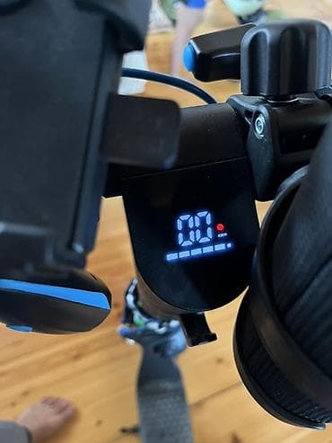 Riley elektrik skuteri - Güclü ön LED fənər və arxa LED işıq zolağı – — 4