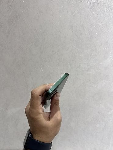 ayfon 7s: IPhone 13, 256 GB, Yaşıl, Face ID — 4