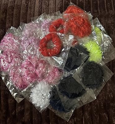 saç boyalari: Qiyməti 1 ədədi 1.50 q Əl işidir Yumşaq tüklü saç rezinləri — 3