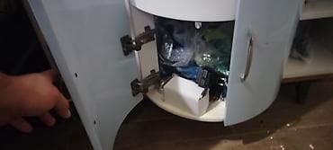 hamam ucun şkaflar: Vanna otağı üçün lavabo dolabı - Dizayn: Yarım dairəvi ön hissə ilə — 2