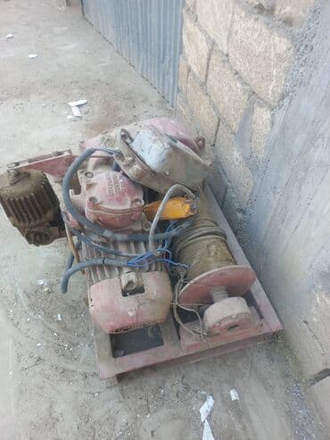 Laqondalar: Elektriklə işləyən tikinti vintçiqləyici/çəkmə vinçi (elektrik motorlu — 2