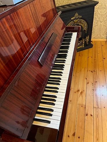 ikinci el çadır: Piano Belarus Piano çox yaxşı vəziyyətdədir, köklənmişdir. Heç bir — 3