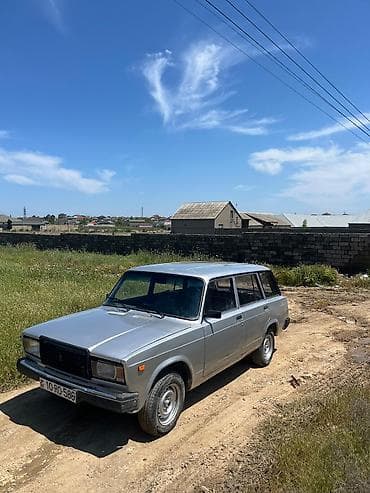 vaz muherrik: Model: Lada Riva (VAZ 2104) universal Ban növü: station wagon (5 qapı) — 3