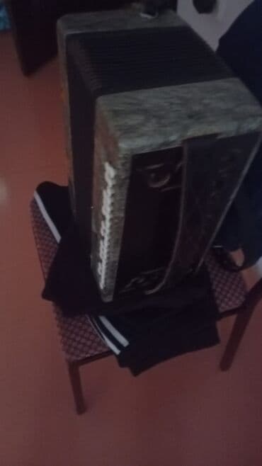 Nəfəs alətləri: Akustik Akkordeon — 2