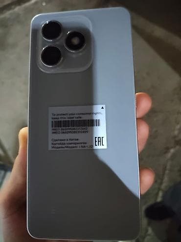 google pixel fold: Məhsul: Smartfon Xüsusiyyətlər: - Rəng: Boz/gümüşü arxa panel - — 2