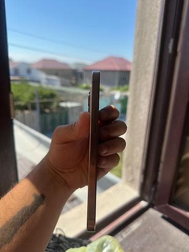 iphone 16 pro qara: IPhone 16 Pro Max, 256 GB, Qızılı, Face ID — 2