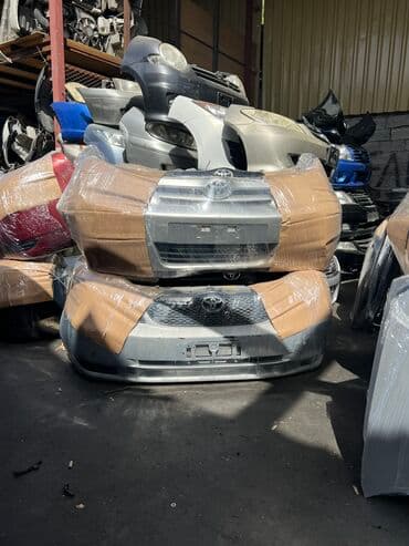 ön bufer: Toyota Corolla, 2008 il — 1