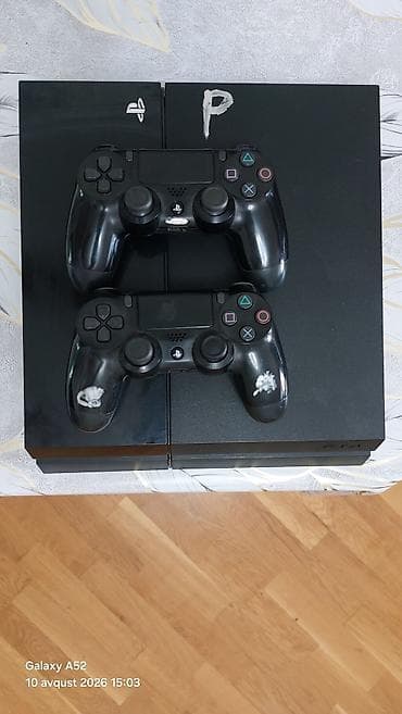 ps4 slim disk: Sony PlayStation 4 (PS4) oyun konsolu - Model: PS4 (orijinal korpus) — 1