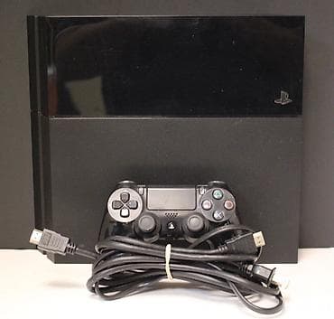 PS 4 500 GB 12.50 versiya ideal vəziyyətdədir. 1 orginal pult və güc