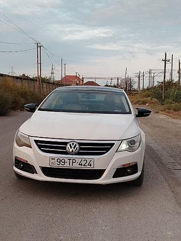 mercedes e class: Volkswagen Passat CC: 2 l | 2009 il Sedan — 1