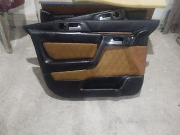 Avtomobil satışı: Məhsul: Avtomobil üçün 4 ədəd qapı döşəməsi (tam dəst) Təsvir: - — 1