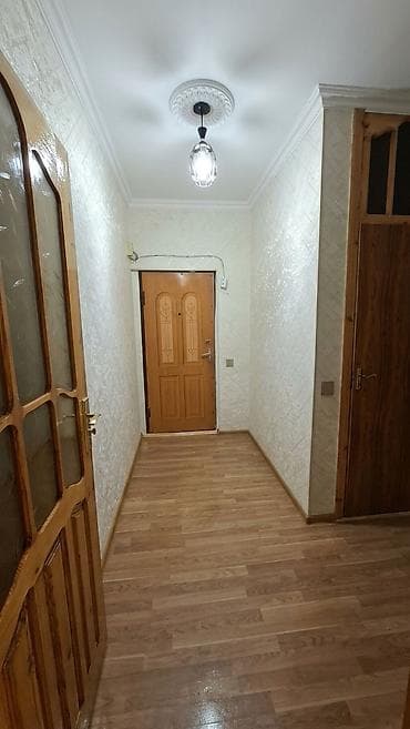 bakida otellerde elanlari: Mingəçevir, 2 otaqlı, Köhnə tikili, 37 kv. m — 3