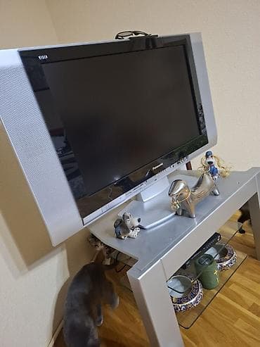 Televizor Panasonic LCD 32"