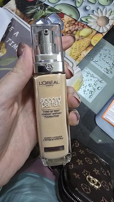 makiyaj 2020: Tonal krem, L'Oreal — 1