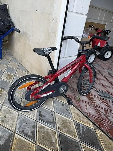 Uşaq velosipedləri – 3 ədəd 1) Qırmızı “Shimano” yazılı uşaq lalafo.az -da Uşaq velosipedləri – 3 ədəd 1) Qırmızı “Shimano” yazılı uşaq