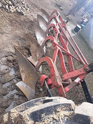 ucuz maşınlar: Məhsul: LOVOL 1304 traktor 15 ayi ödənilib qaliq borcu isə 21870 — 8