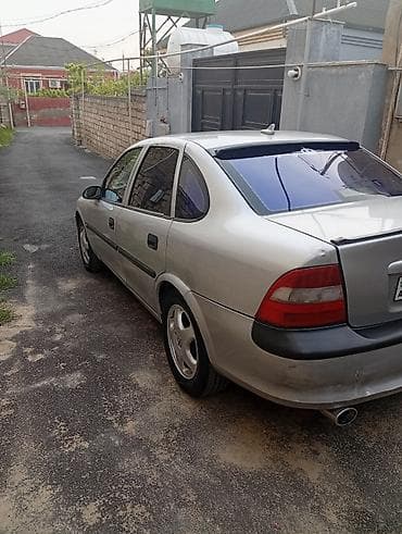 фольксваген пассат 1 8: Opel Vectra: 1.8 л | 1998 г. 2000388 км Седан — 5