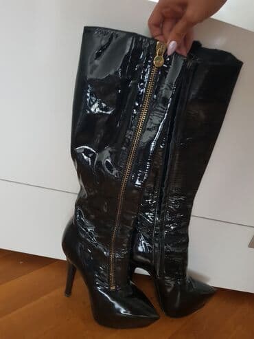 Ölçü: 36, rəng - Qara, İşlənmiş