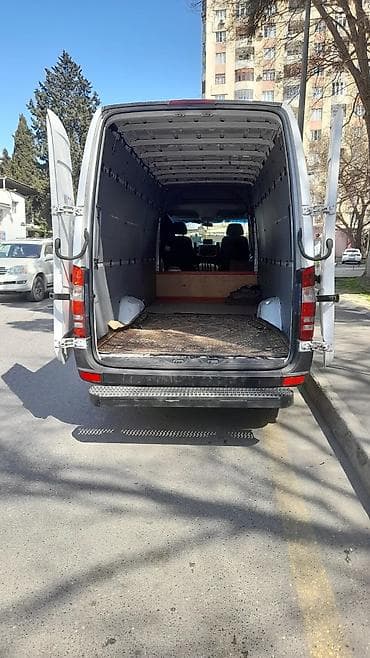 mercedes ucuz: Uzun baza, yüksək tavanlı ağ yük mikroavtobusu. Xüsusiyyətlər: - — 2