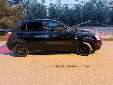 bmw e39 2003: Kia Rio: 1.4 l | 2008 il Hetçbek — 6