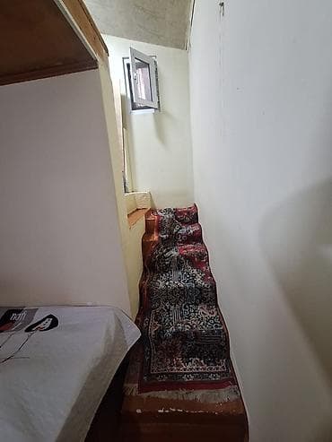 1 otaqli ucuz evler: Kirayə üçün kiçik studiya tipli yaşayış sahəsi. Yasamal rayonu 38 — 1