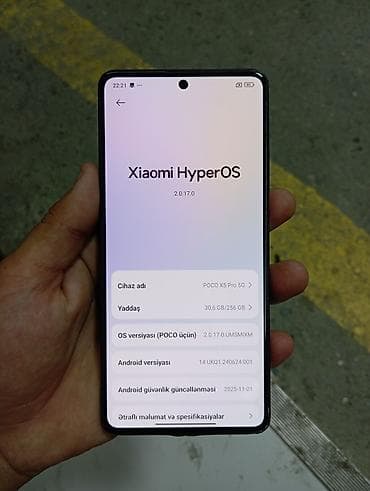 iohone 8: Poco X5 Pro 5G, 256 GB, rəng - Qara, Sensor — 4