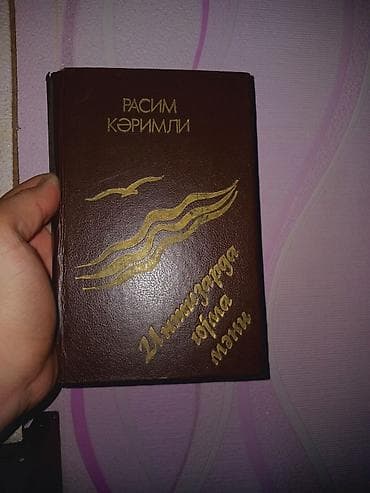 dərs kitabları: Satılır: 2 ədəd bədii kitab toplusu 1) Cəlil Məmmədquluzadə – rus — 2