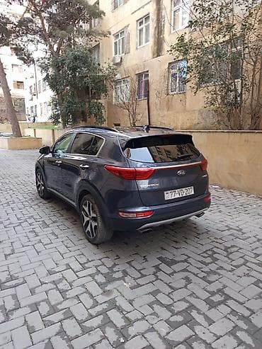 Kia: Kia Sportage – SX Turbo (GDi) krossover İl: 2018 Yürüş: 90.000 Yanacaq — 4