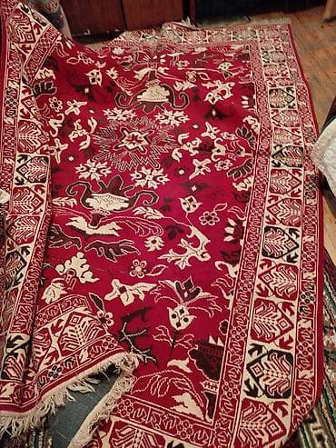 çiçi xalçası: Xalça – qırmızı fonlu, klassik Şərq ornamentli - Naxış: mərkəzdə — 1