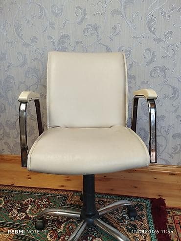 sumqayıt mebel: İşlənmiş, Təkərli, Qolları tənzimlənmir, Süni dəri — 2