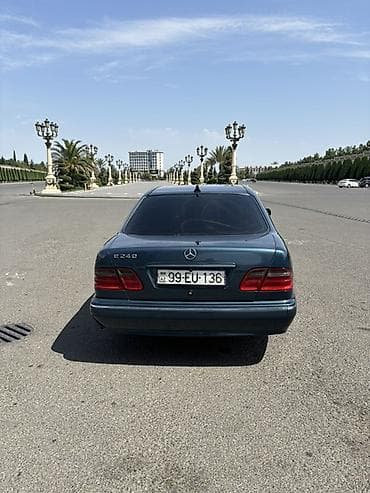 astra h rul: Mercedes-Benz E-Class: 2.4 л | 2000 г. Седан — 6