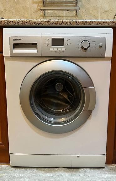 Rumi Blomberg paltaryuyan 6 kq - 180 azn Tam işlək vəziyyətdədir