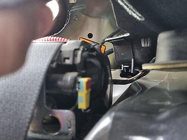 307 nomreli mekteb: Baqaj qapağı (decklid) elektrik naqil dəsti – Tesla Model 3 üçün Part — 3